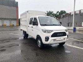 仓栅式运输车