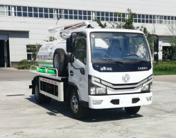 宇通牌YTZ5070GXE20D6吸粪车