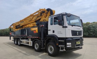混凝土泵车