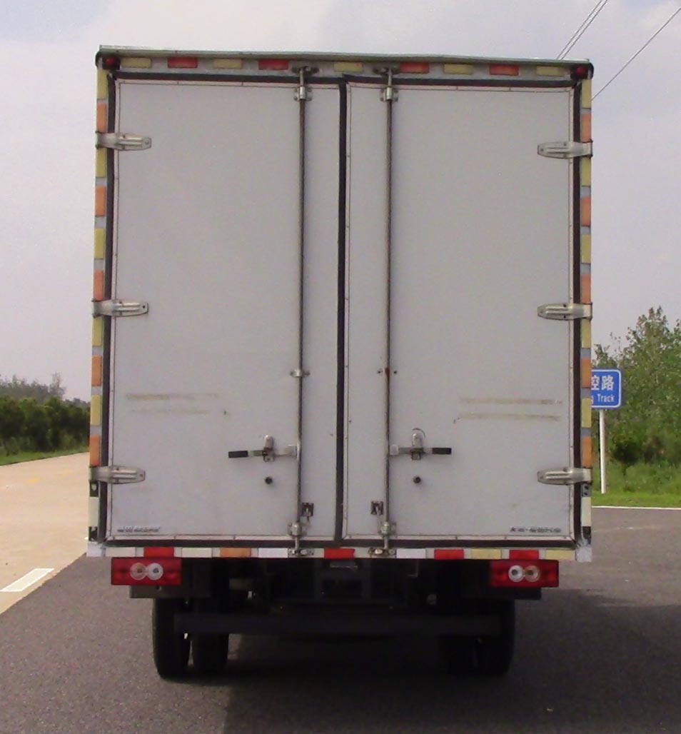 福田牌BJ5078XXY-FK廂式運(yùn)輸車公告圖片