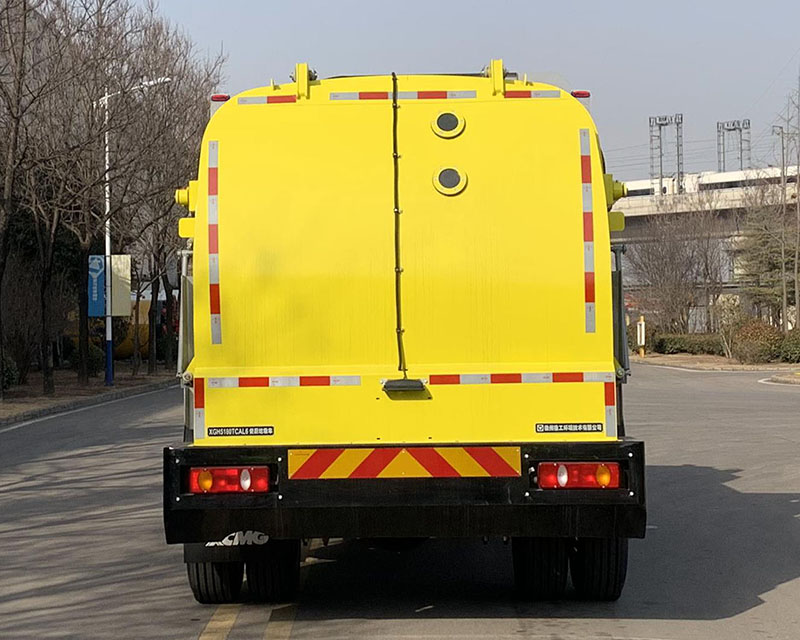 徐工牌XGH5180TCAL6餐廚垃圾車公告圖片