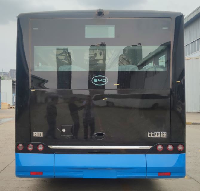 比亚迪牌BYD6103B2EV1纯电动低入口城市客车公告图片