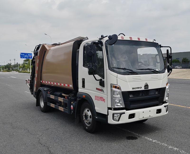 LLL5090ZYSZ6 布隆牌压缩式垃圾车图片