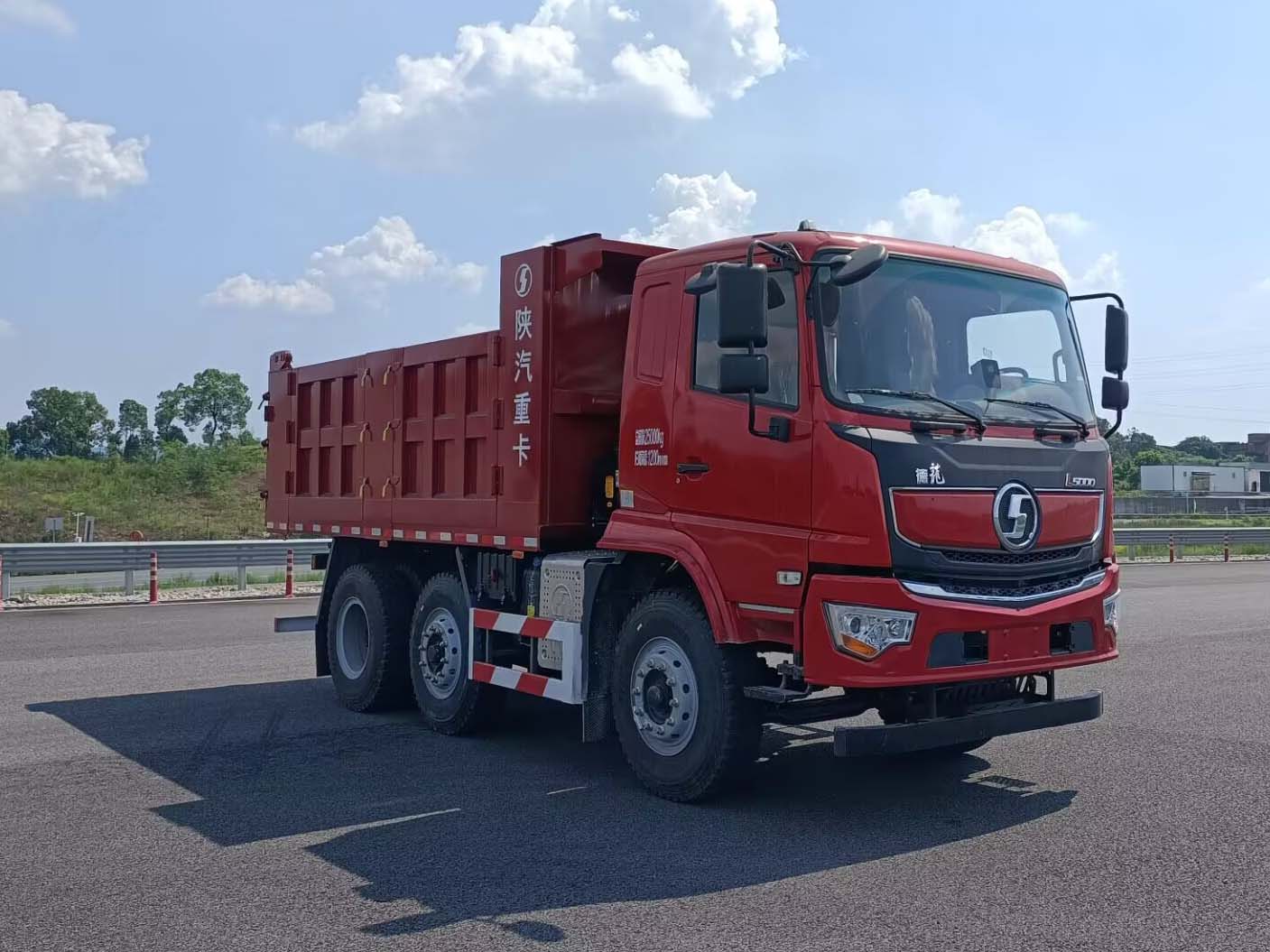 陕汽牌 271马力 自卸汽车(SX3259LB26L-V)