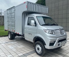 厢式运输车