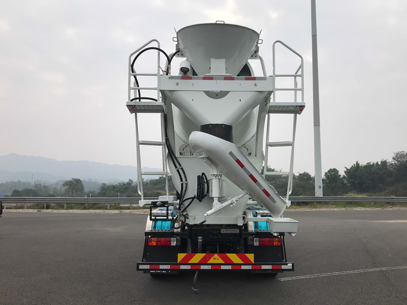 遠(yuǎn)程牌HN5310GJBMP41C1SHEVY甲醇插電式增程混合動力混凝土攪拌運(yùn)輸車公告圖片