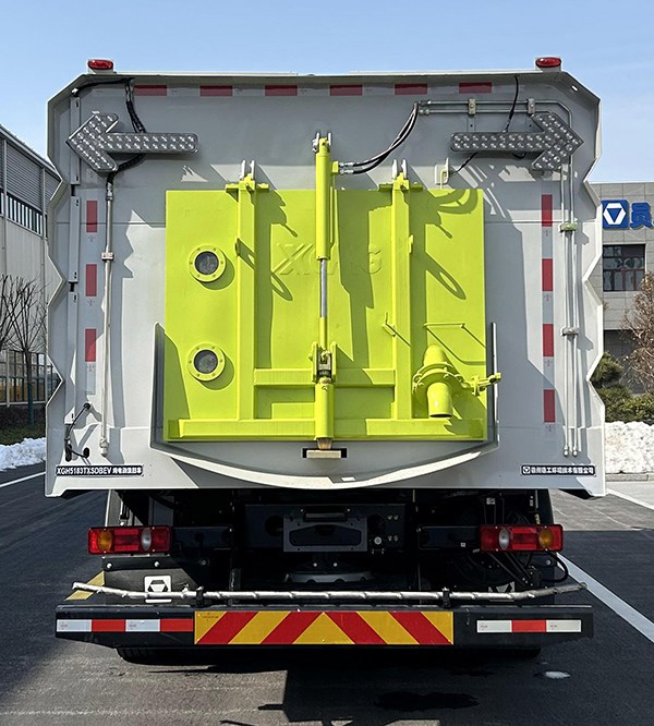 徐工牌XGH5183TXSDBEV純電動洗掃車公告圖片