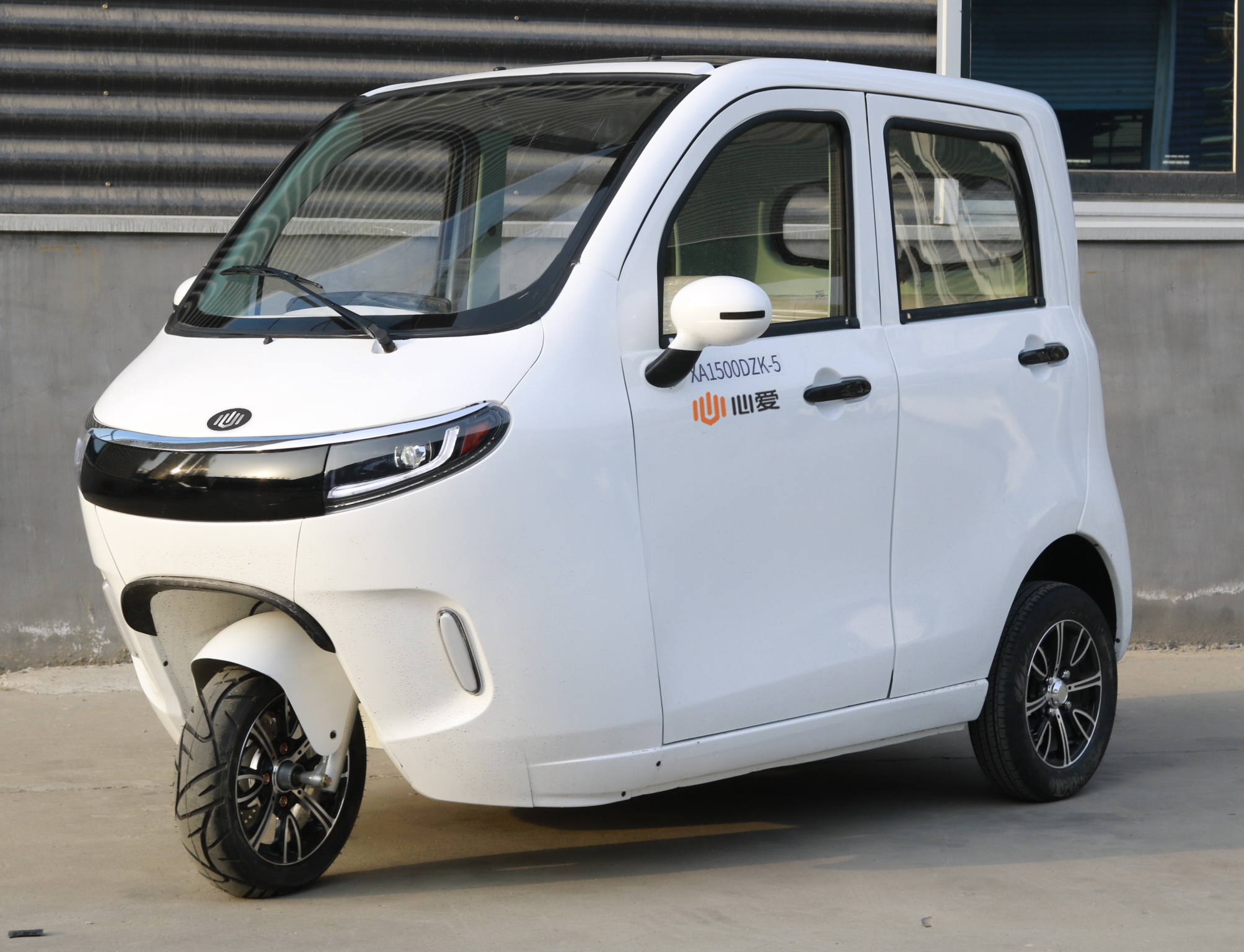 心爱牌XA1500DZK-5电动正三轮摩托车公告图片