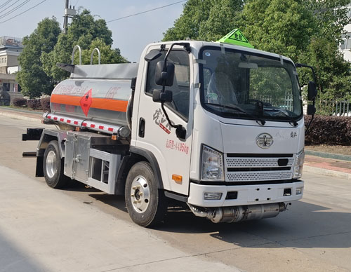 天威緣牌TWY5041GJYCA6L加油車公告圖片