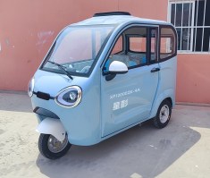 电动正三轮摩托车