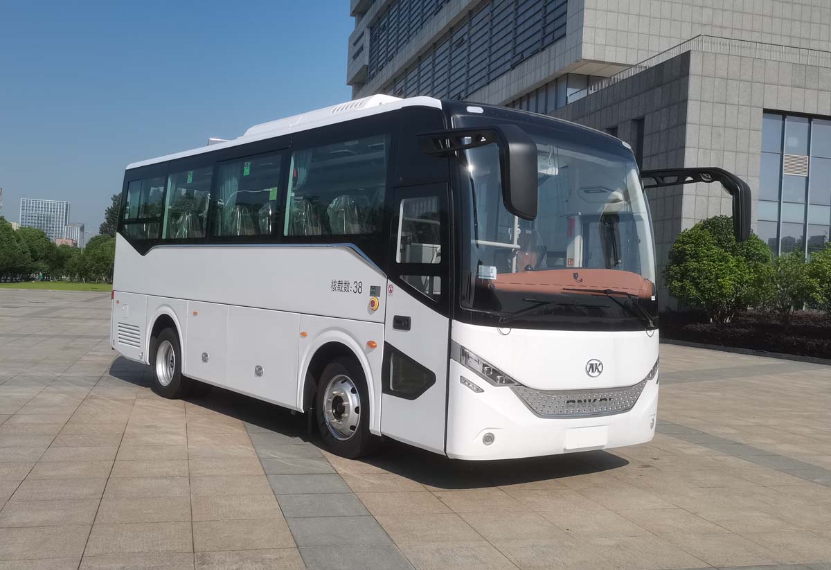 安凯牌8.2米24-34座纯电动城市客车(HFF6829N8EV22)