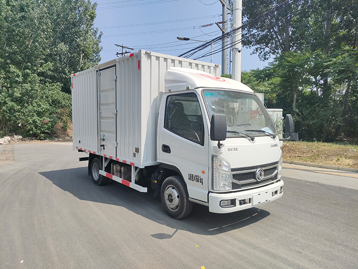 驼马牌JLC5046XZBKD装备车