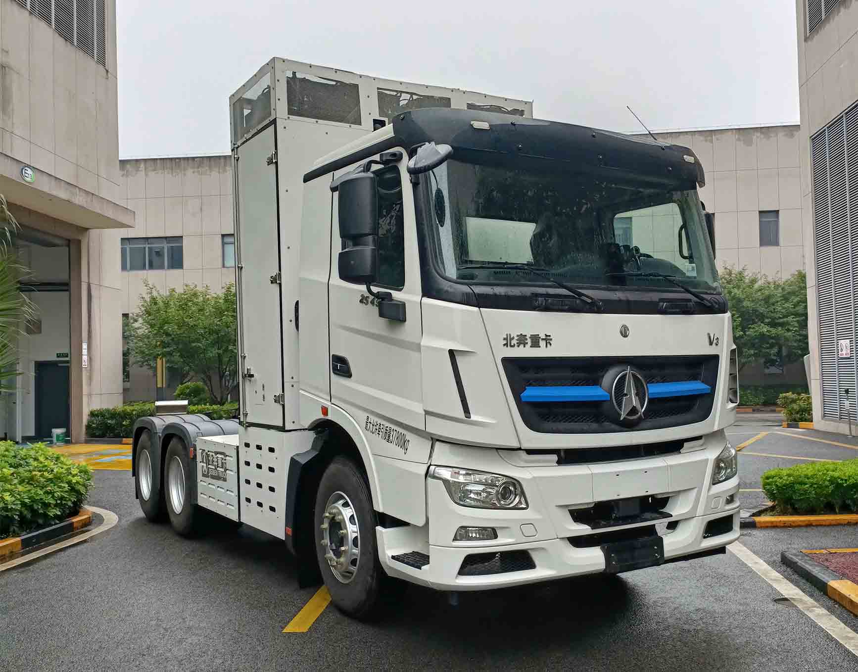 北奔牌ND4250BBXJ7Z04FCEV燃料电池牵引汽车公告图片