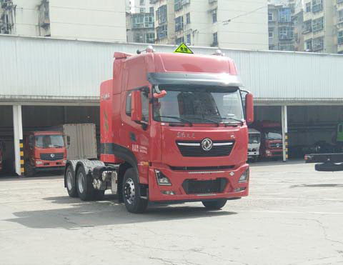 东风牌 400马力 危险品半挂牵引车(DFV4258GW6C)