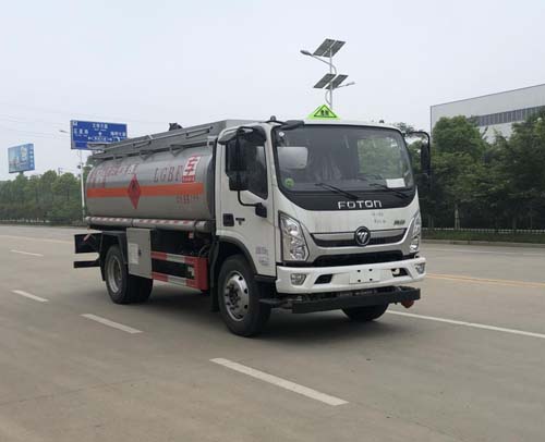 专威牌HTW5121GJYBQ6加油车