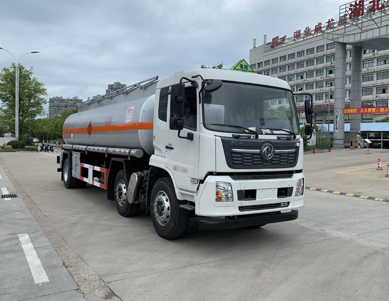 楚飞牌CLQ5264GYY6D运油车