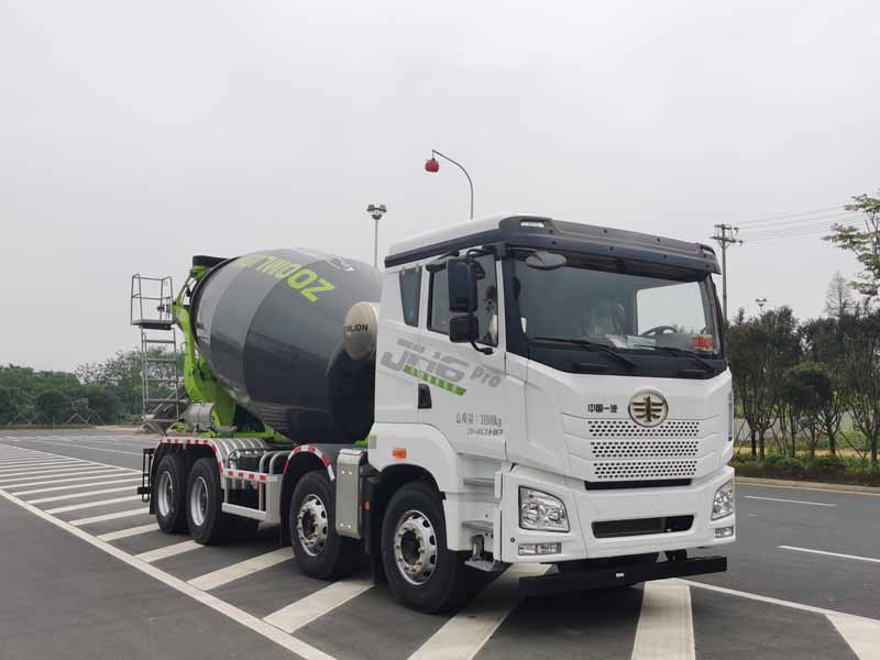 中联牌ZLJ5311GJBJC6F混凝土搅拌运输车