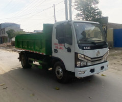 自卸式垃圾车