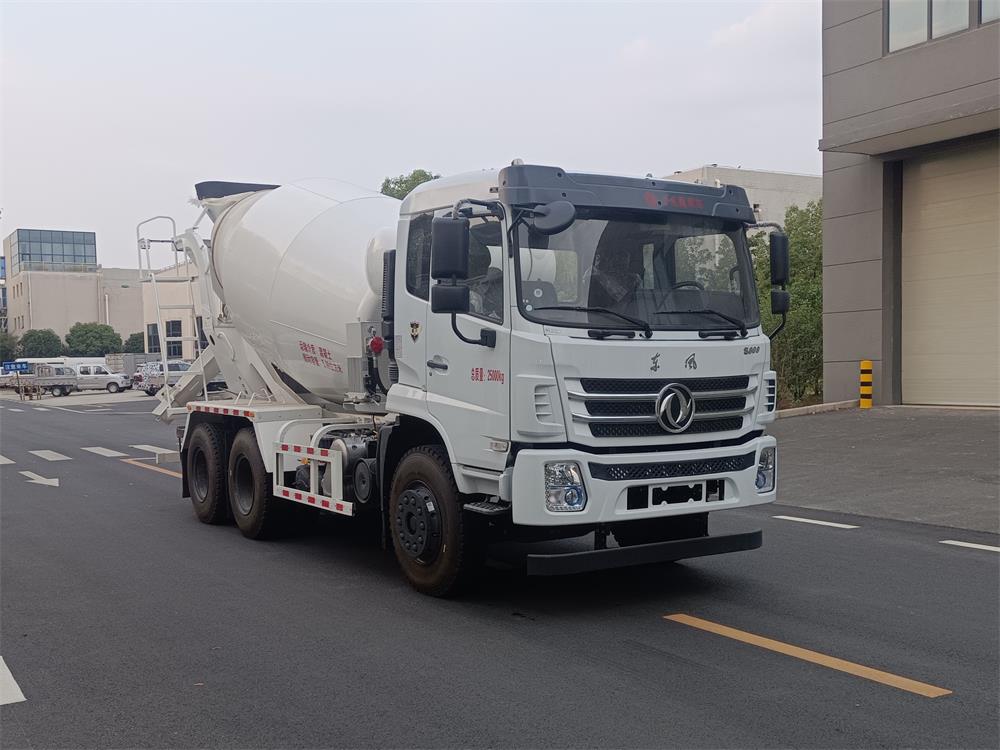 东风牌DFZ5258GJBSZ6D混凝土搅拌运输车