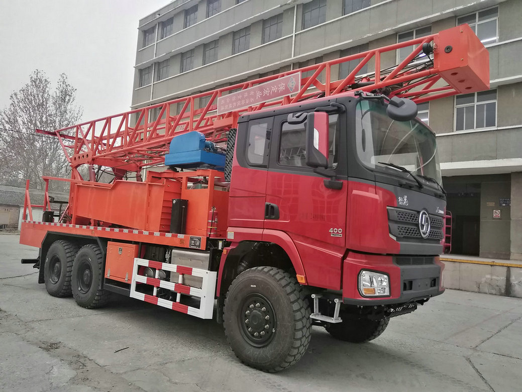 物探牌WTJ5251TZJSQ钻机车