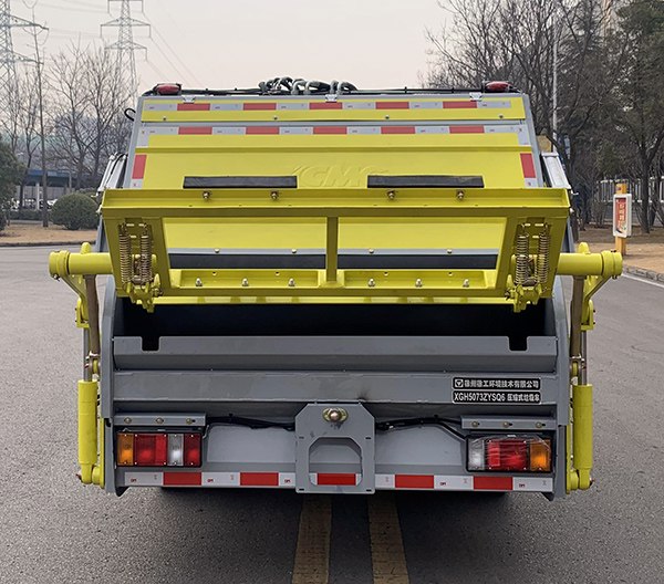 徐工牌XGH5073ZYSQ6壓縮式垃圾車公告圖片