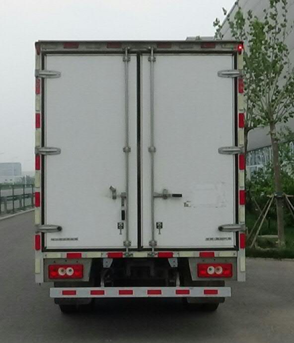 福田牌BJ5045XXYEVY純電動廂式運輸車公告圖片