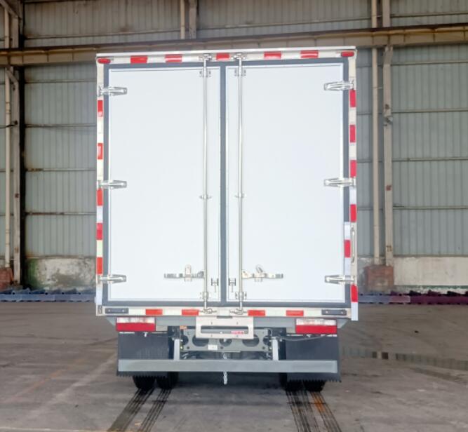 王牌牌CDW5044XLCG331DZHBEV純電動(dòng)冷藏車公告圖片