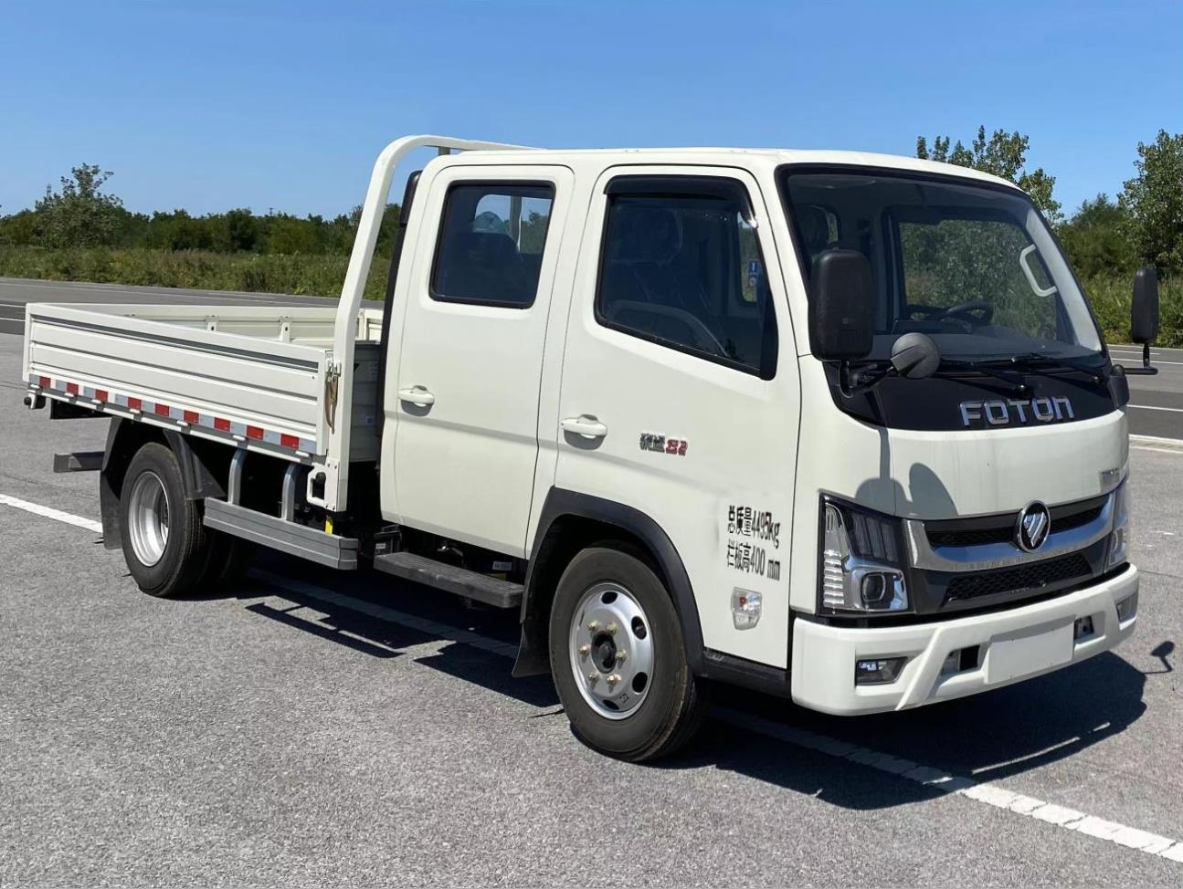 福田牌 122马力 载货汽车(BJ1045V9ABA-30)