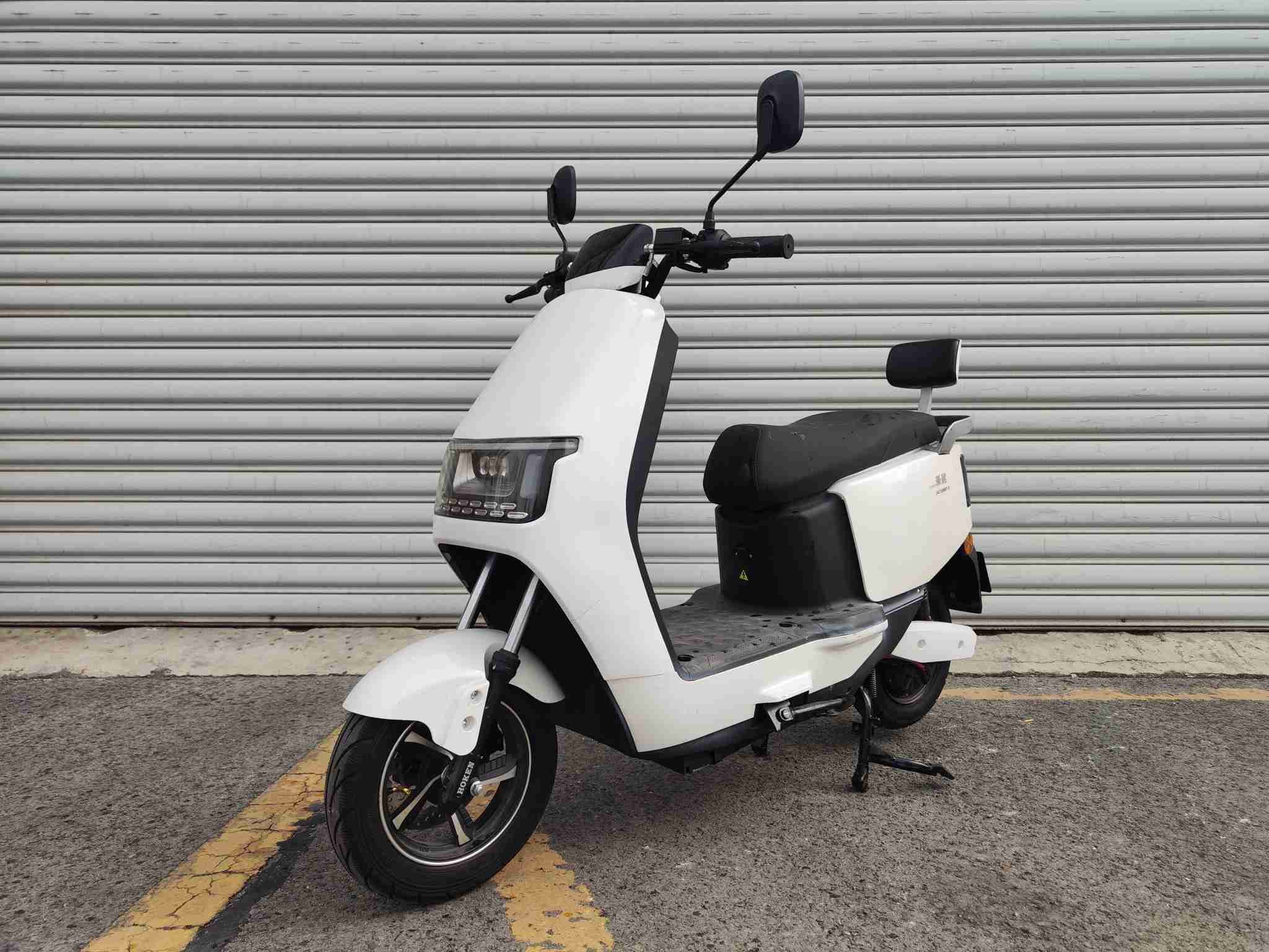 HC1200DT-8 豪晨牌纯电动前盘式后盘式电动两轮摩托车图片