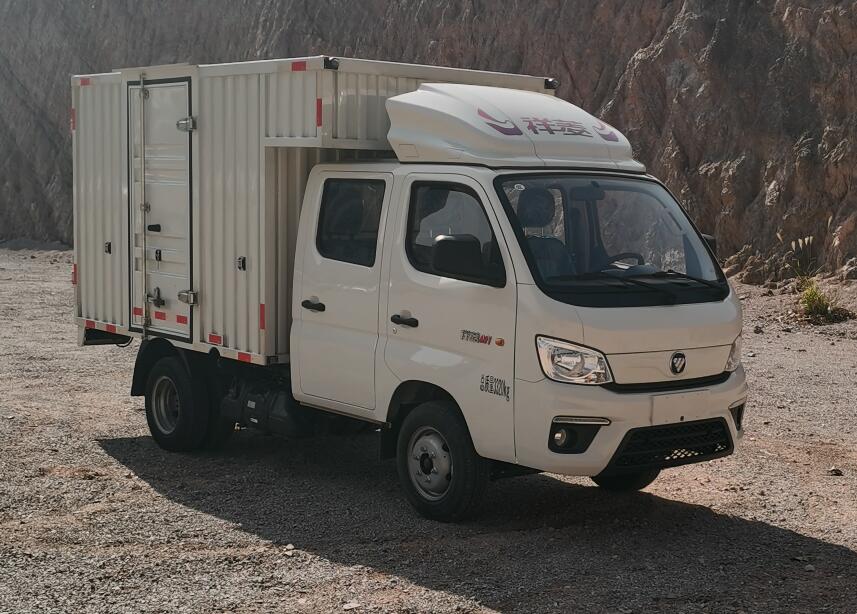 福田牌BJ5031XXY4AV4-61厢式运输车图片