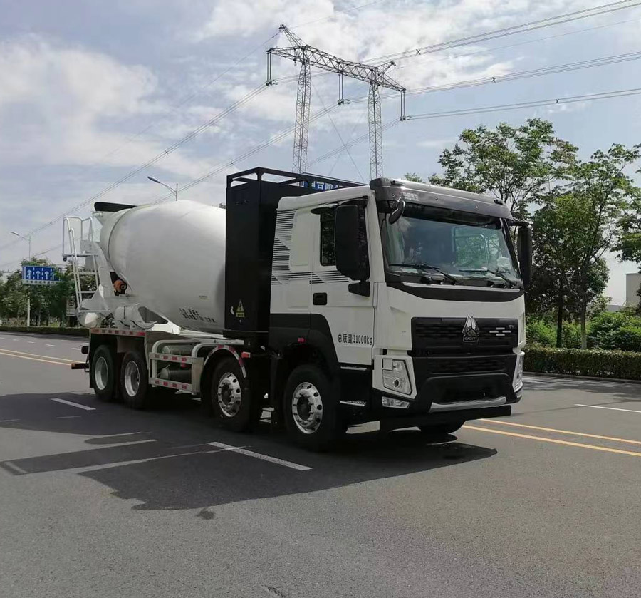 豪沃牌ZZ5317GJBV3067Z11SEV换电式纯电动混凝土搅拌运输车