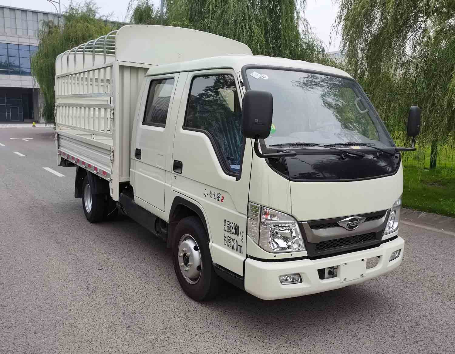 福田牌BJ5035CCY3AC5-11仓栅式运输车