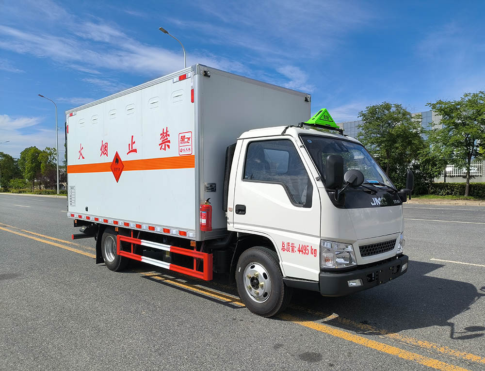 楚飞牌CLQ5041XRQ6JX易燃气体厢式运输车