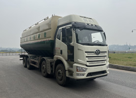 散装饲料运输车