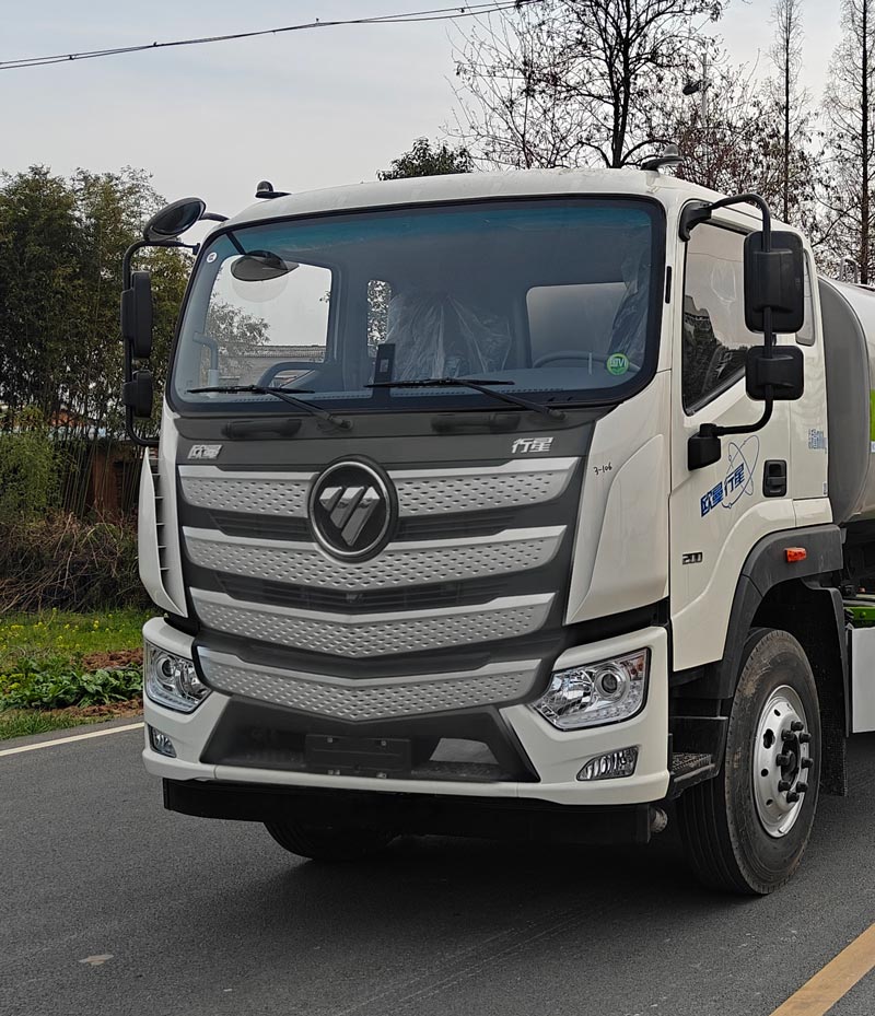 布隆牌LLL5182GPSB6綠化噴灑車公告圖片