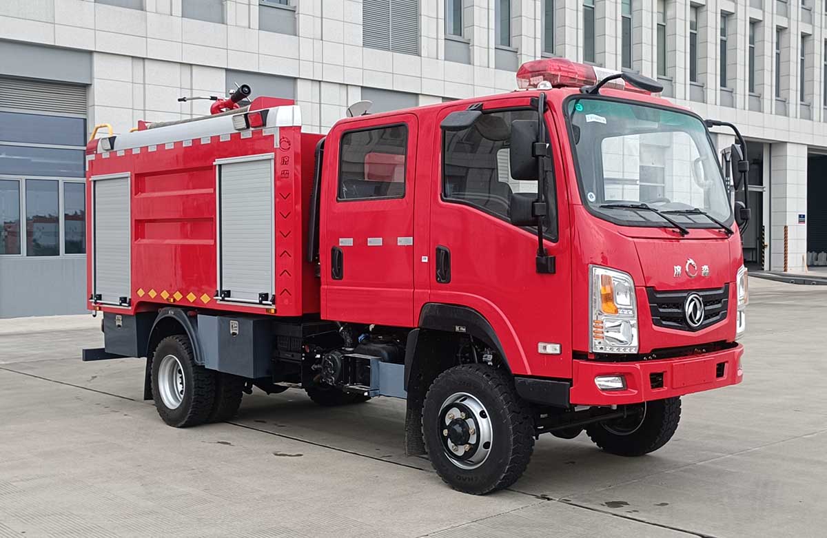 JMF5102GXFSG40/E6 济淼牌水罐消防车图片