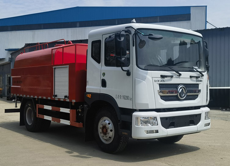 程力威牌CLW5160GSS6SL洒水车