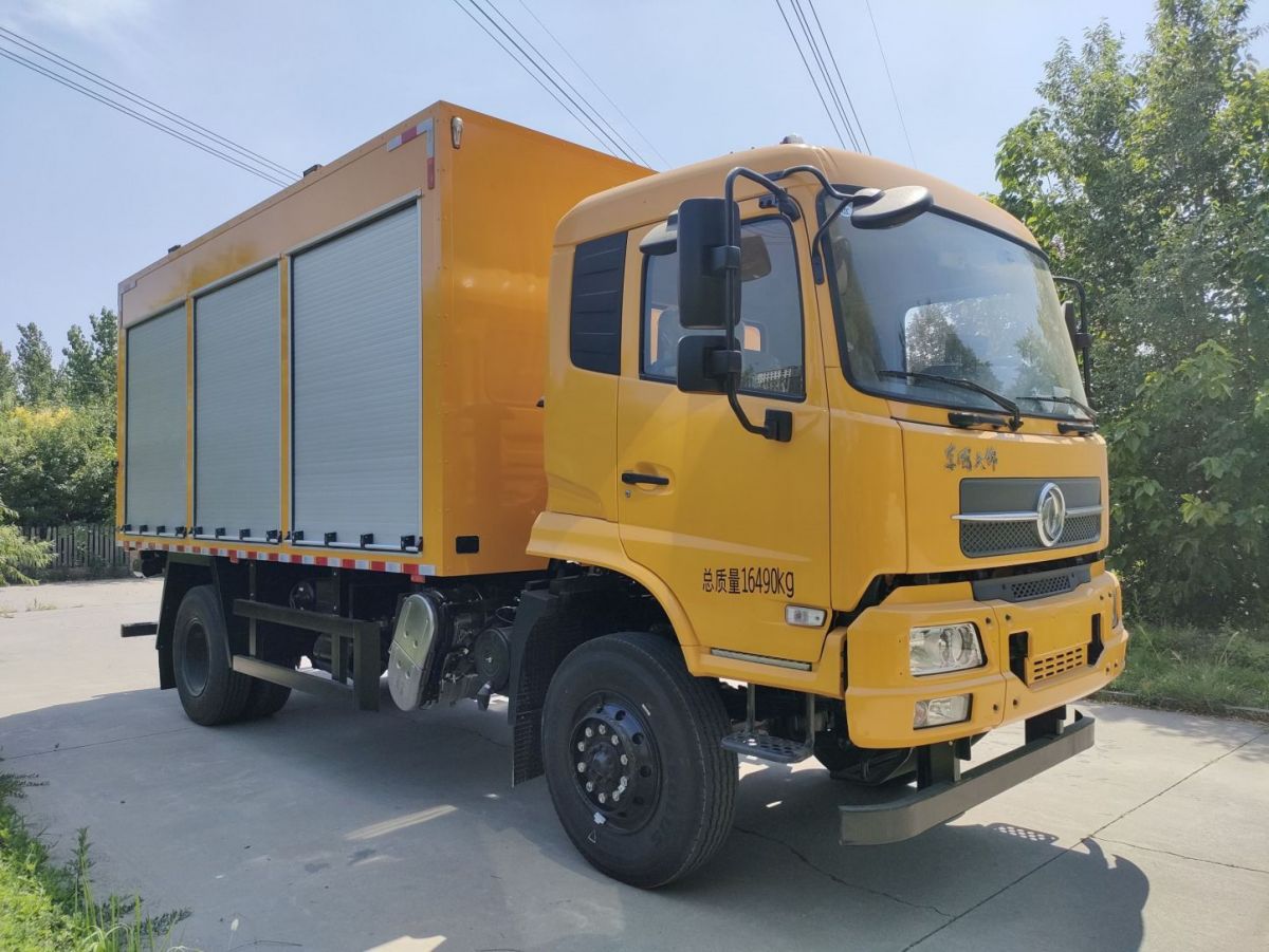 驼马牌JLC5160XZBKC装备车