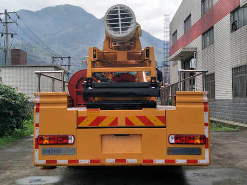 龍吸水牌FLG5170TGP57Z垂直供排水搶險(xiǎn)車(chē)公告圖片