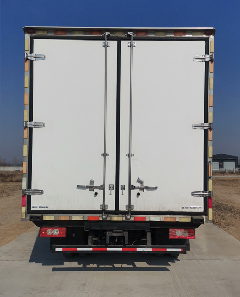 福田牌BJ5048XLC-FM2冷藏車公告圖片