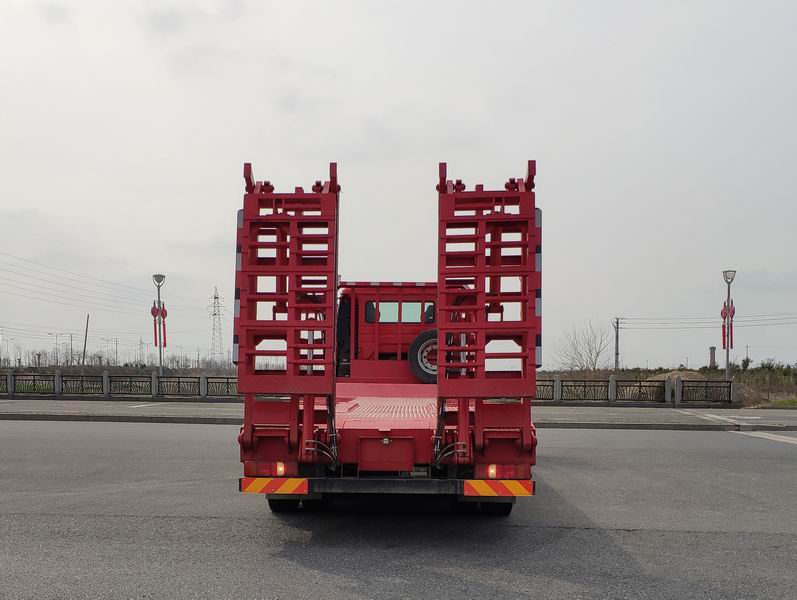 豪沃牌ZZ5317TPBV506JF1平板運輸車公告圖片