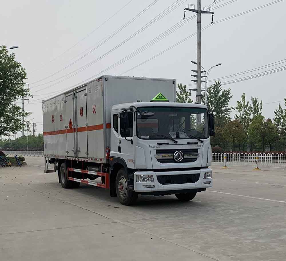 楚飞牌CLQ5180XRQ6E易燃气体厢式运输车