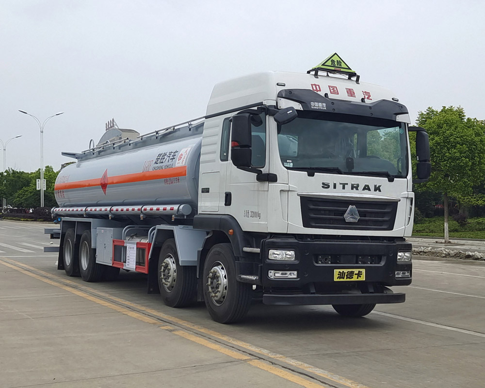 楚胜牌CSC5326GYYZK6A运油车