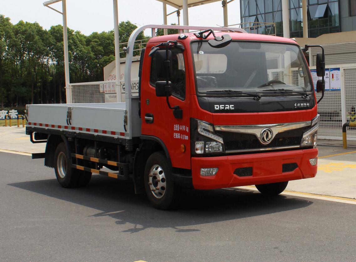 东风牌 150马力 载货汽车(EQ1044S3EDF)