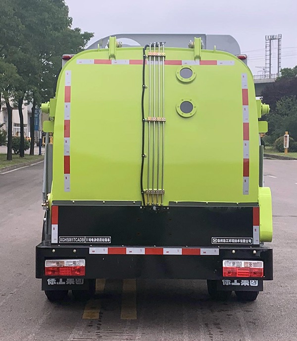 徐工牌XGH5081TCADBEV純電動(dòng)餐廚垃圾車公告圖片