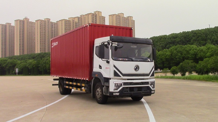 东风牌EQ5182XXYL9TDGAC厢式运输车