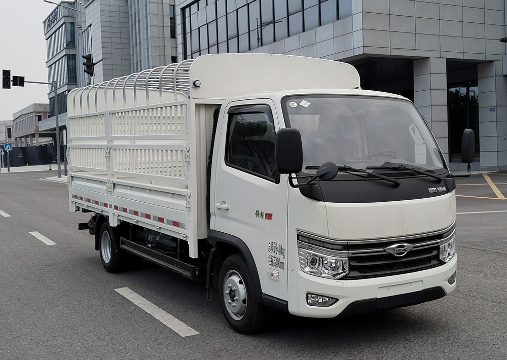 福田牌BJ5035CCY4JC7-31仓栅式运输车