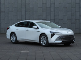 别克牌SGM7155EBA3型轿车