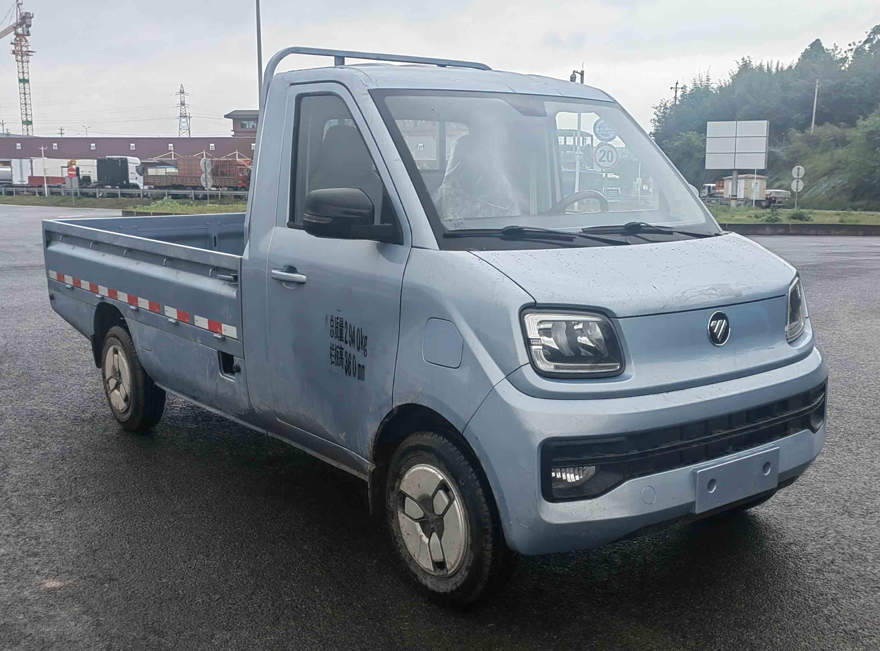 BJ1030EVJA70 福田牌102马力单桥纯电动2.9米纯电动载货汽车图片