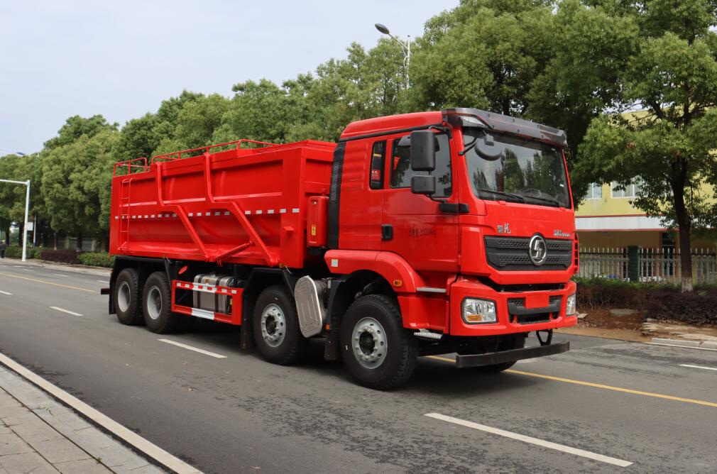 中汽力威牌HLW5311TSGSX6压裂砂罐车